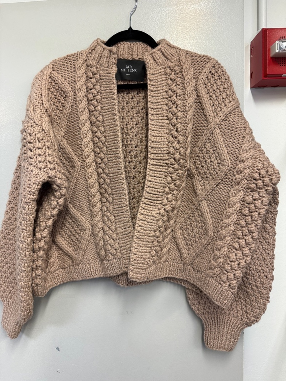 Mr. Mittens Women's Chunky Cable Knit Cardigan - Beige